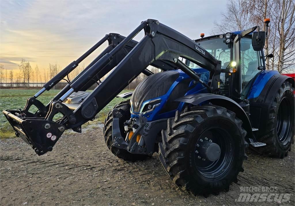 Valtra T175e Versu Tractors