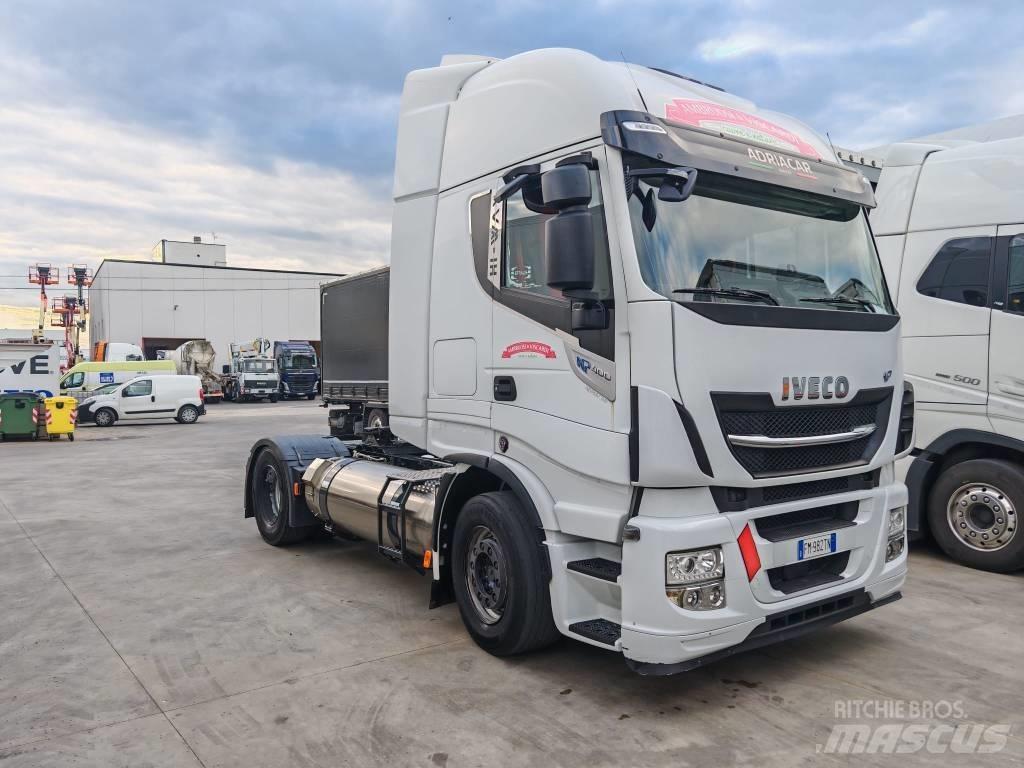 Iveco STRALIS 400 NP Conventional Trucks / Tractor Trucks
