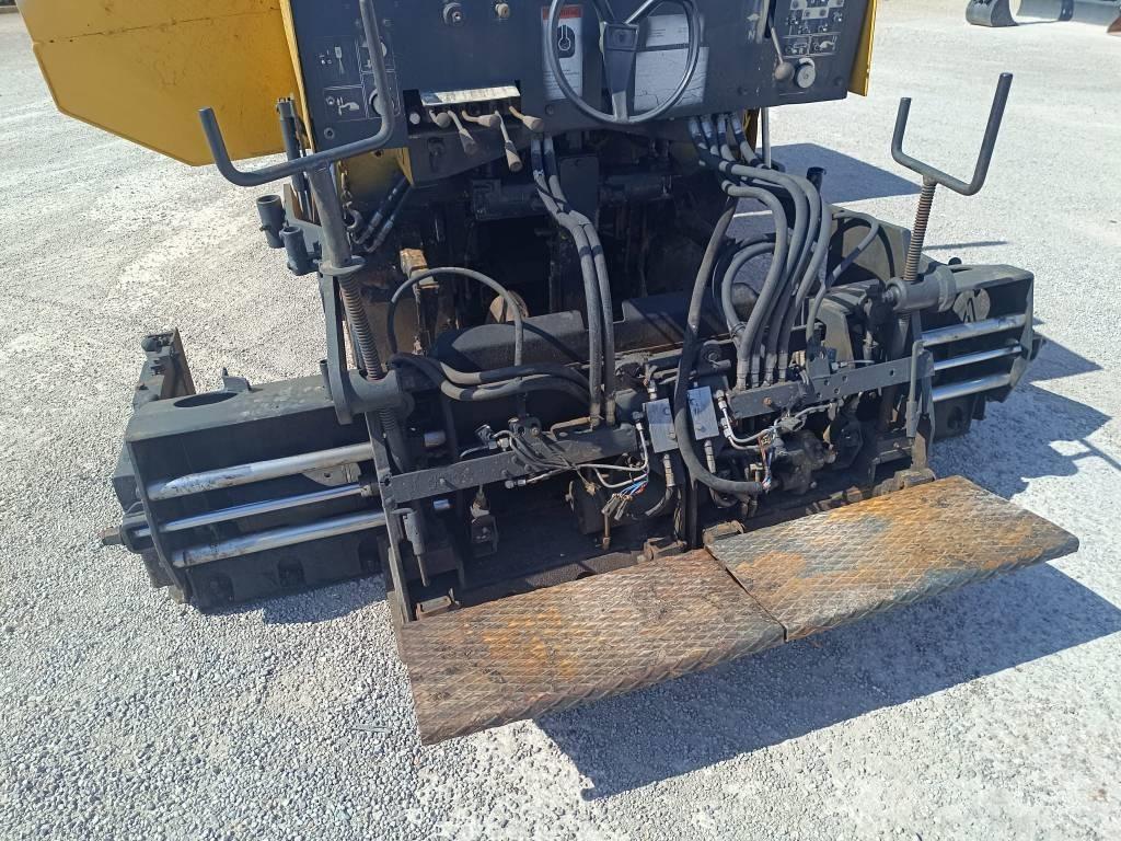 Ingersoll Rand 340T Asphalt pavers