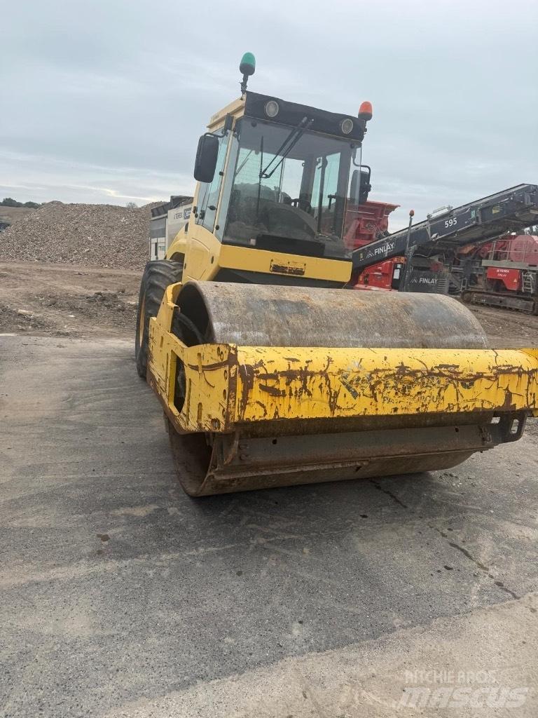 Bomag BW 213 D H-4 Single drum rollers