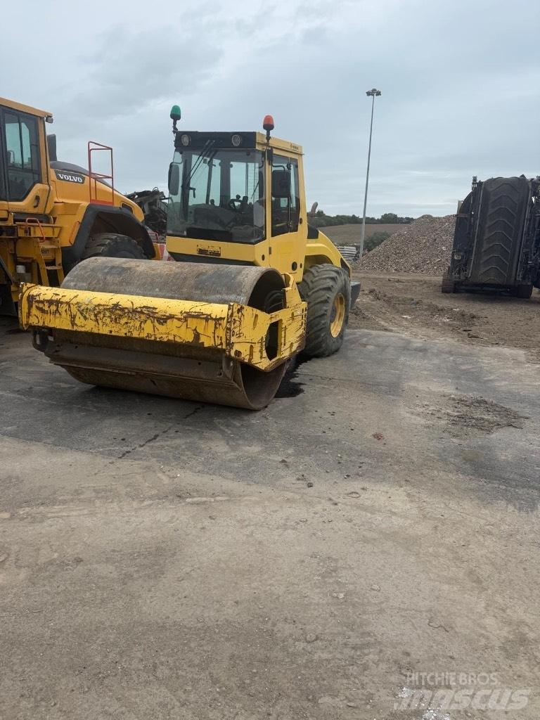 Bomag BW 213 D H-4 Single drum rollers