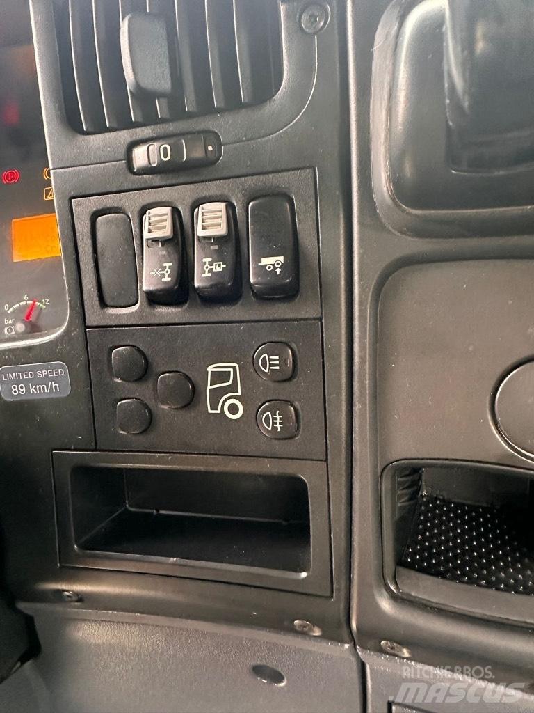Scania R420 Conventional Trucks / Tractor Trucks