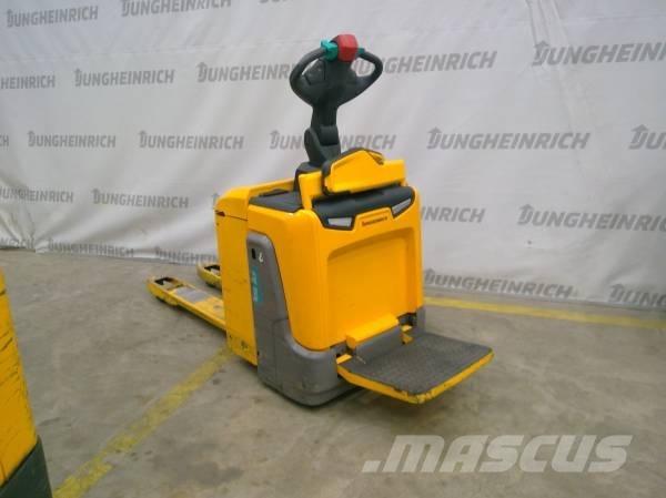 Jungheinrich ERE 225 Low lifter with platform
