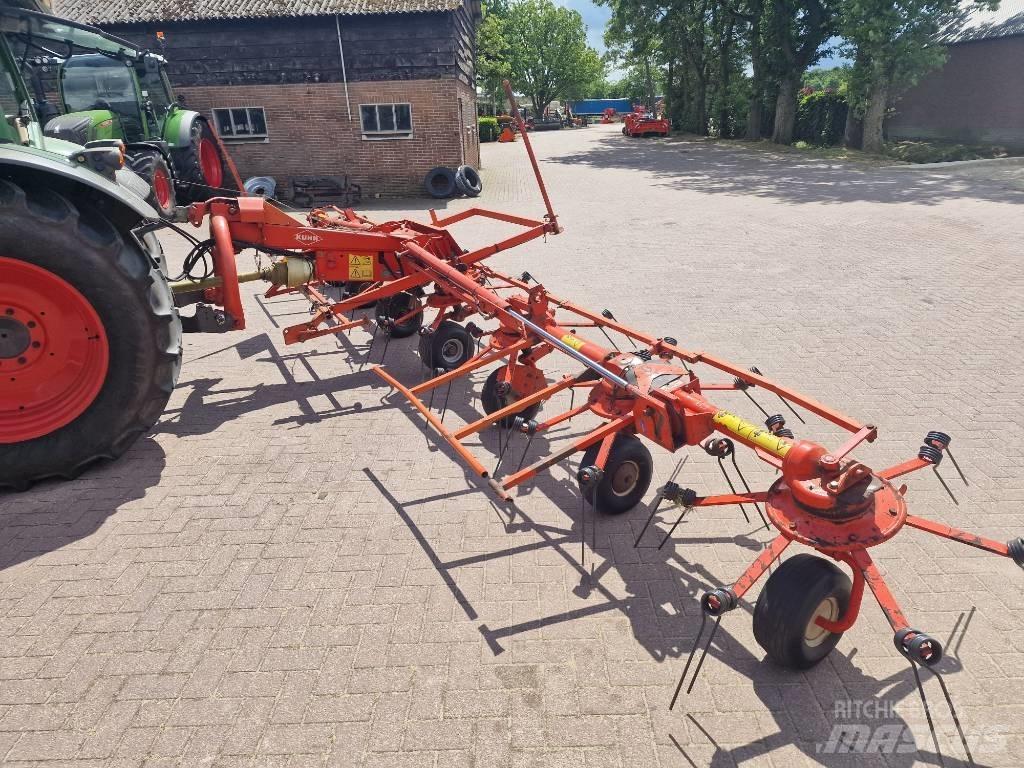 Kuhn 8501 MHO Rakes and tedders