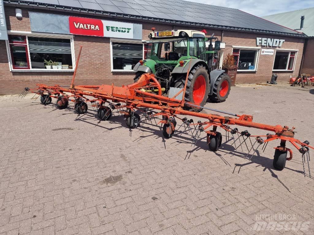 Kuhn 8501 MHO Rakes and tedders