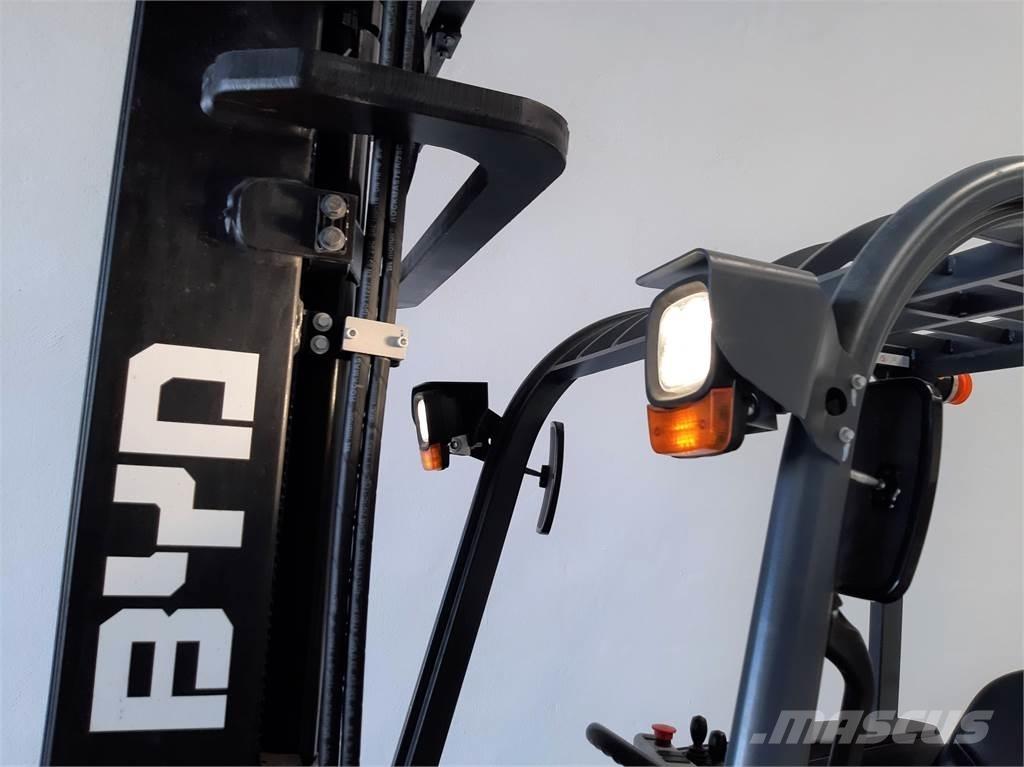 BYD ECB16C Electric Forklifts