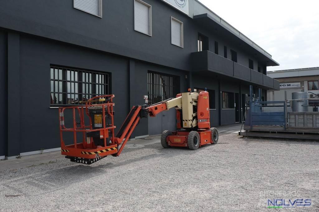 JLG E300AJP Articulated boom lifts