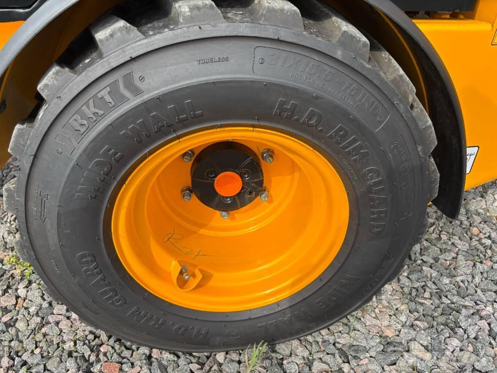 JCB 403 Mini Loader