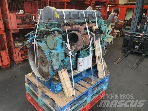 Volvo D9A260 EC01 Engines
