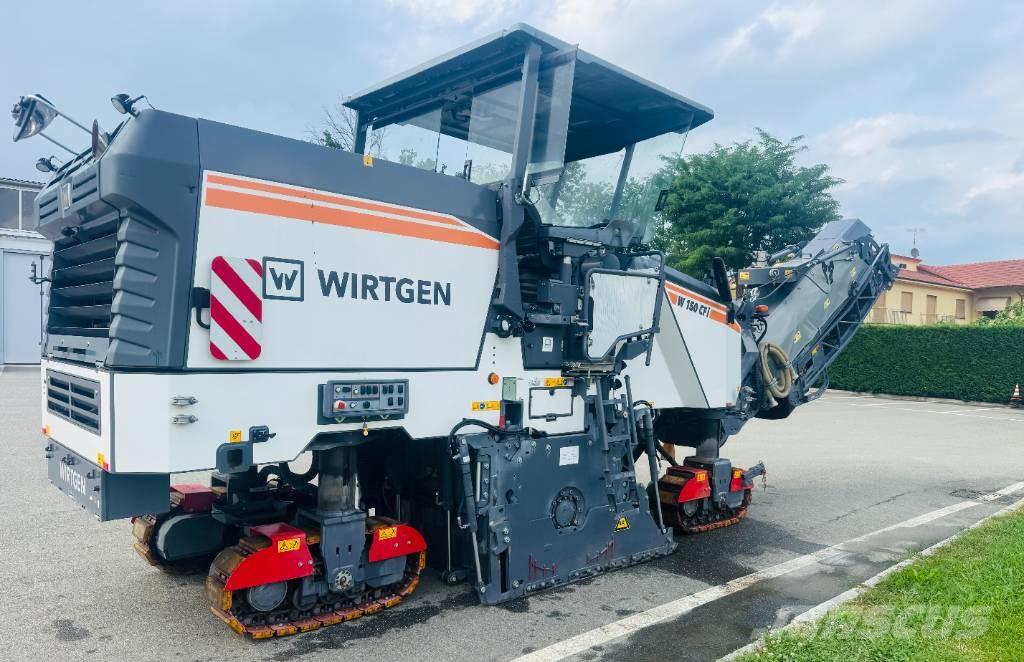 Wirtgen W 150 CFi Asphalt cold milling machines