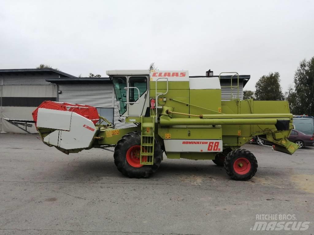 CLAAS Dominator 68 S Combine Harvesters