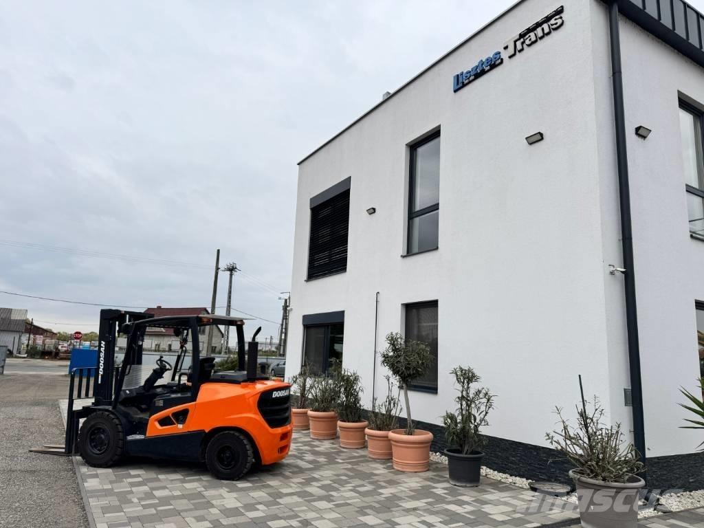 Doosan D 50,  130üó!!! 5t Diesel Forklifts