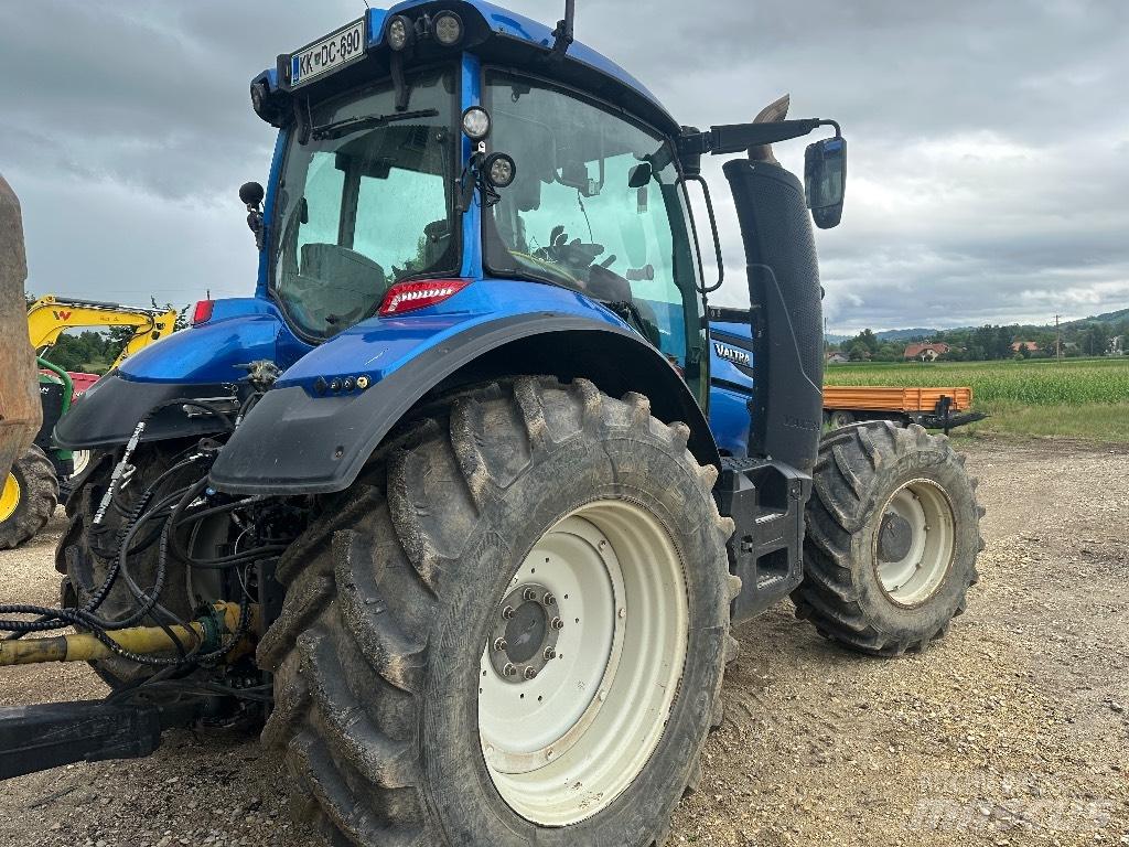 Valtra T 174 E Tractors