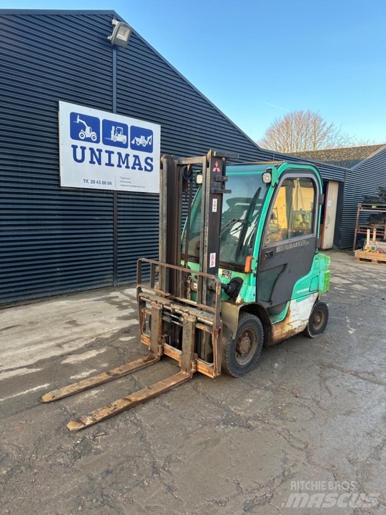 Mitsubishi FD25 Diesel Forklifts
