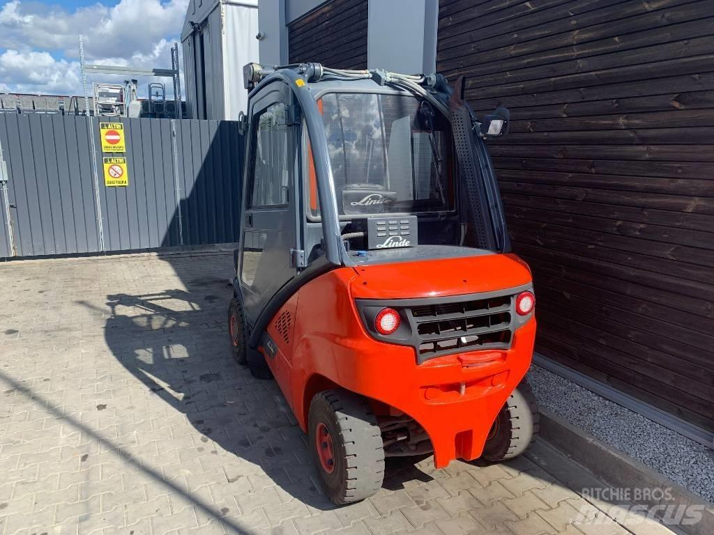 Linde H25D-02 Diesel Forklifts