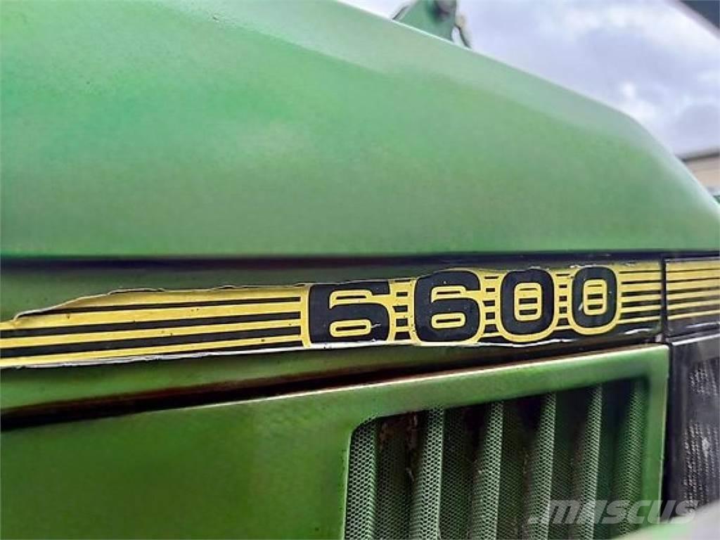 John Deere 6600 Tractors