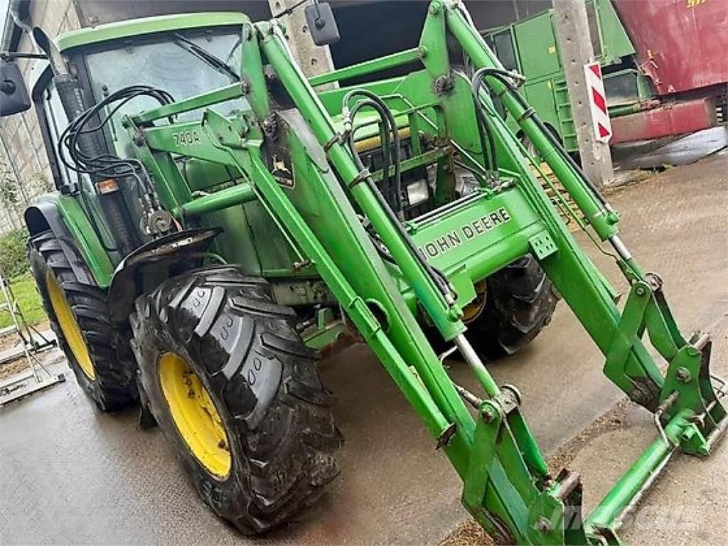 John Deere 6600 Tractors