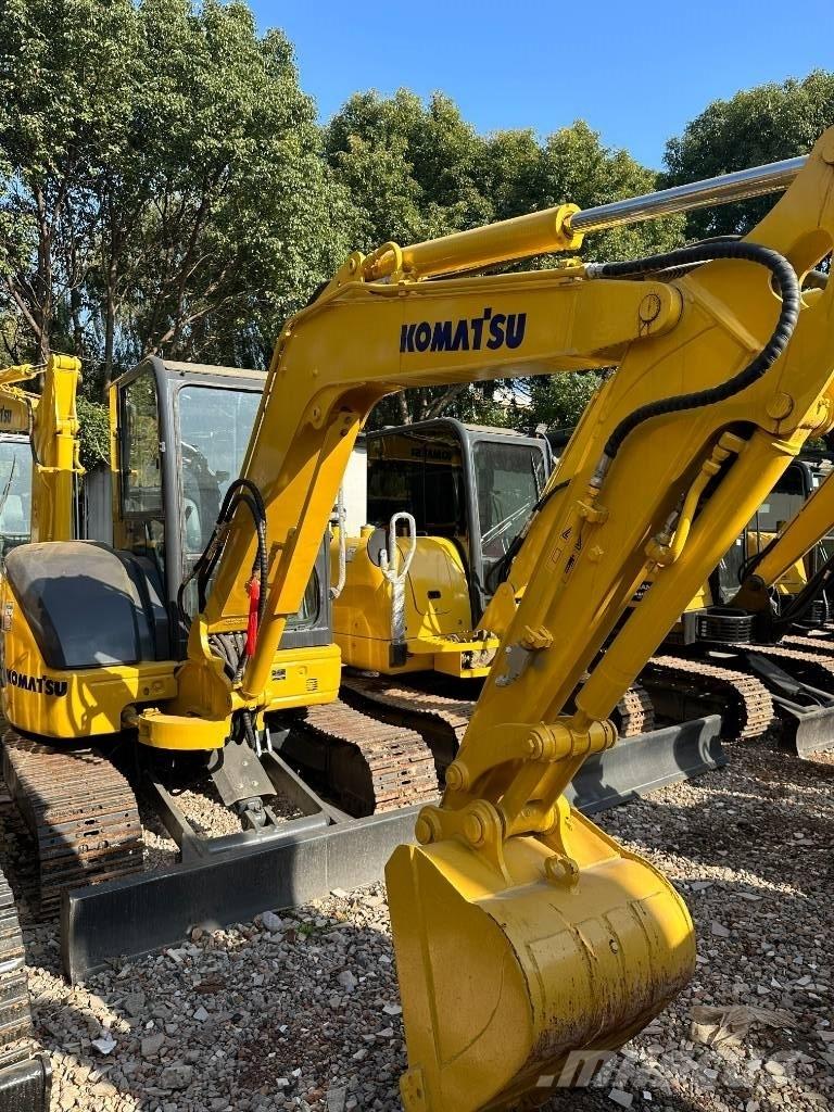 Komatsu PC 40 Crawler Excavators