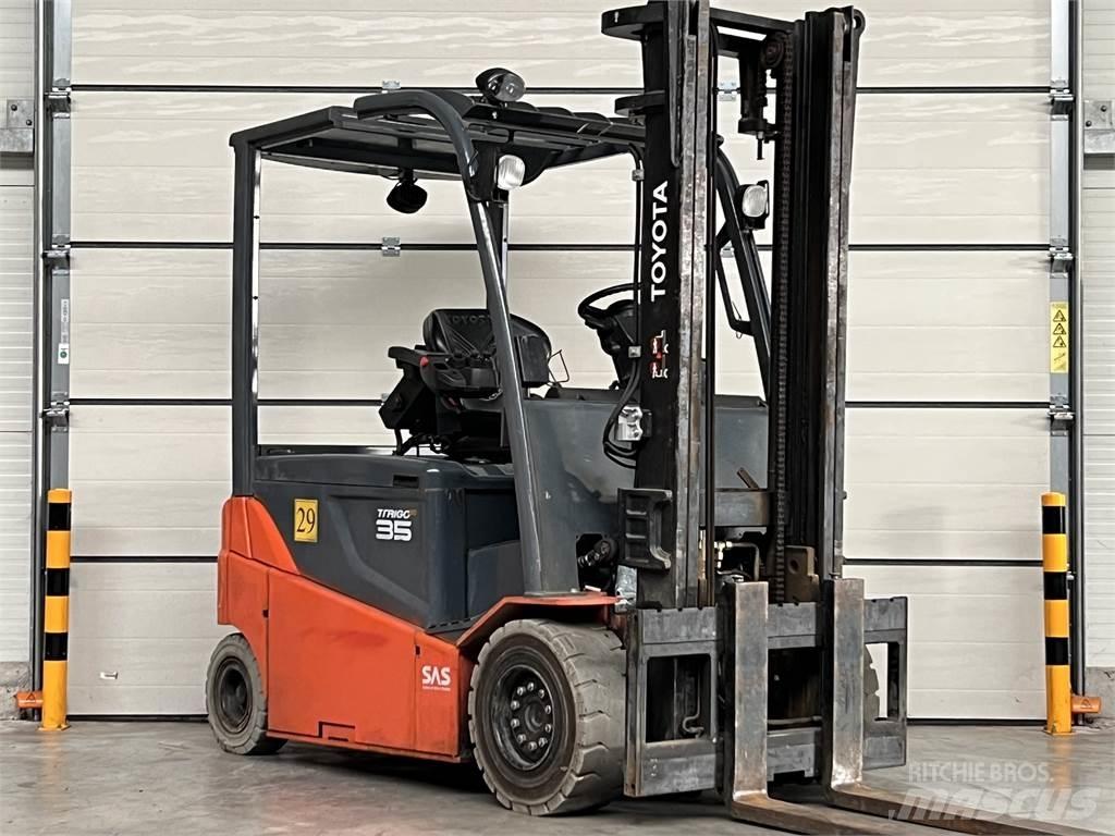 Toyota 8FBMT35 Electric Forklifts