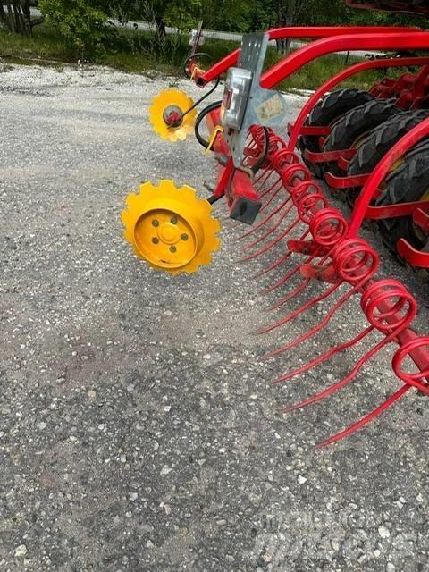 Väderstad RapidA800S Farm Drills