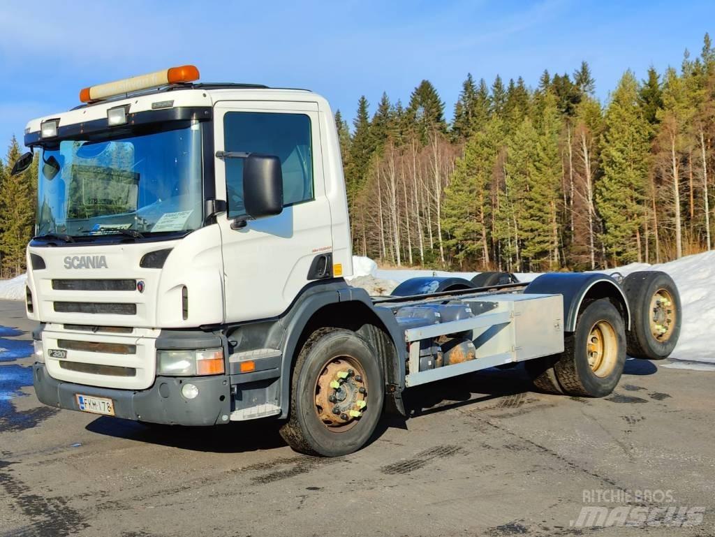 Scania P 320 Cab & Chassis Trucks