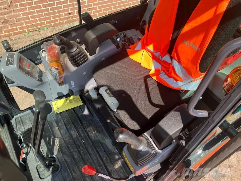 Kubota KX019 4 Mini Excavators <7t (Mini Diggers)