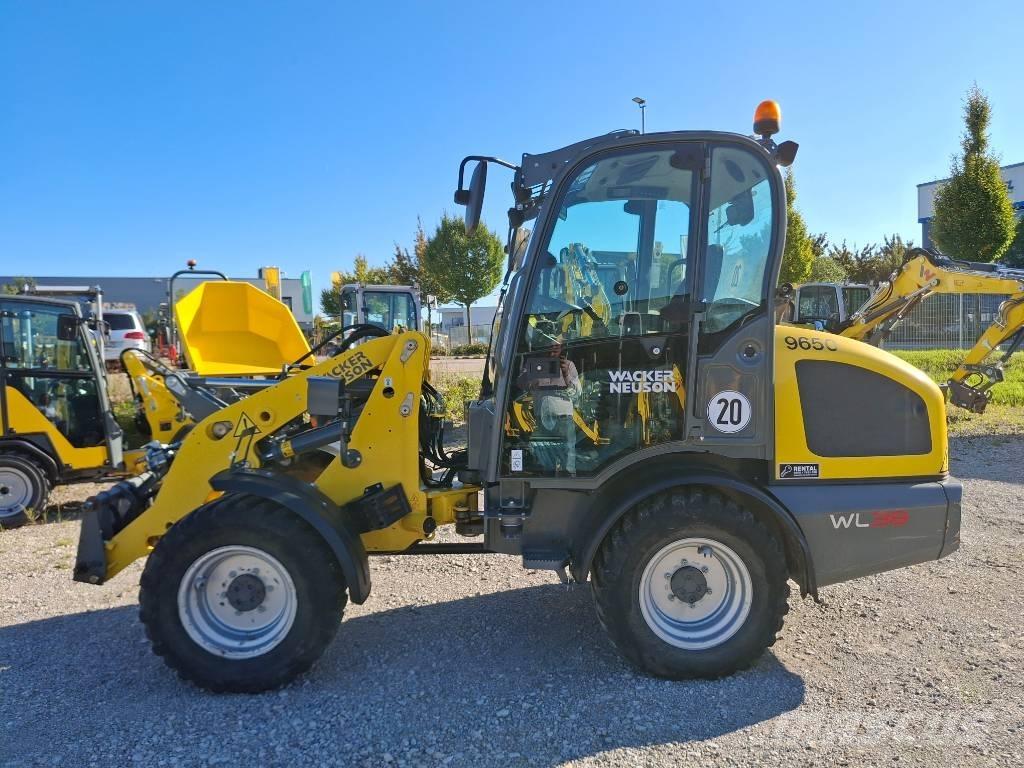 Wacker Neuson WL38 Wheel Loaders