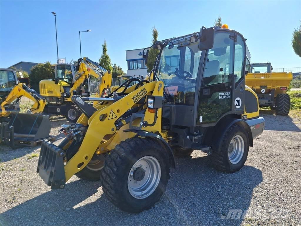 Wacker Neuson WL38 Wheel Loaders