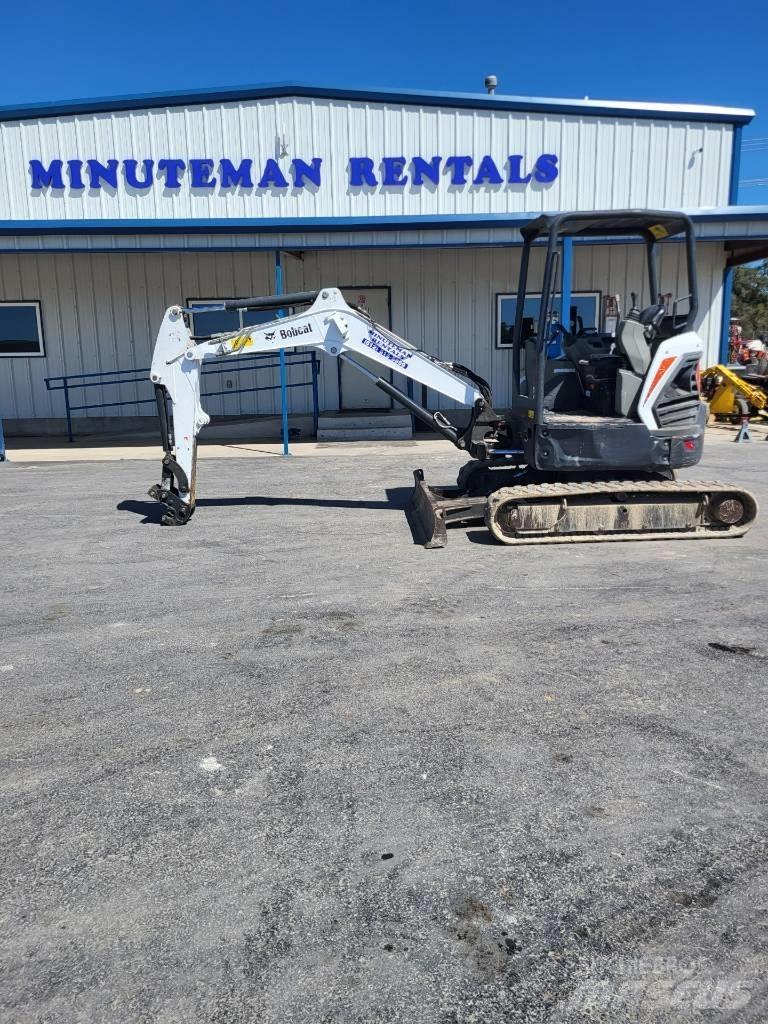 Bobcat E35 Mini Excavators <7t (Mini Diggers)