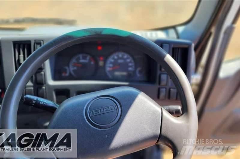 Isuzu NPR400 AMT Other Trucks