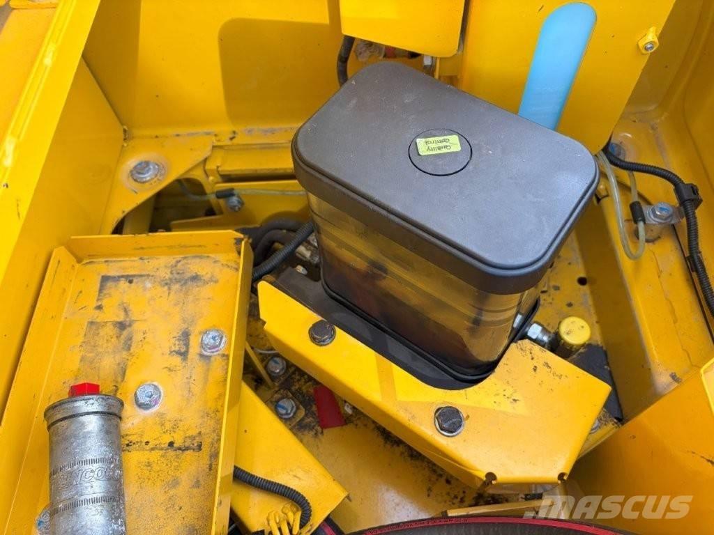 Komatsu PC 240 LC-11 Crawler Excavators