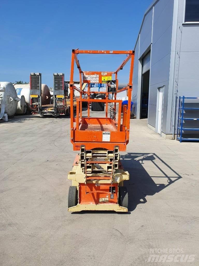 JLG 6 RS Scissor Lifts