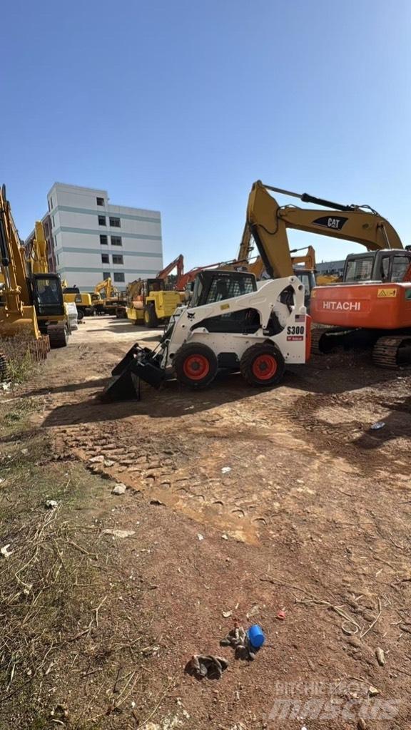 Bobcat S 300 Skid Steer Loaders