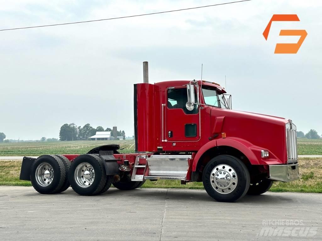 Kenworth T 800 Conventional Trucks / Tractor Trucks