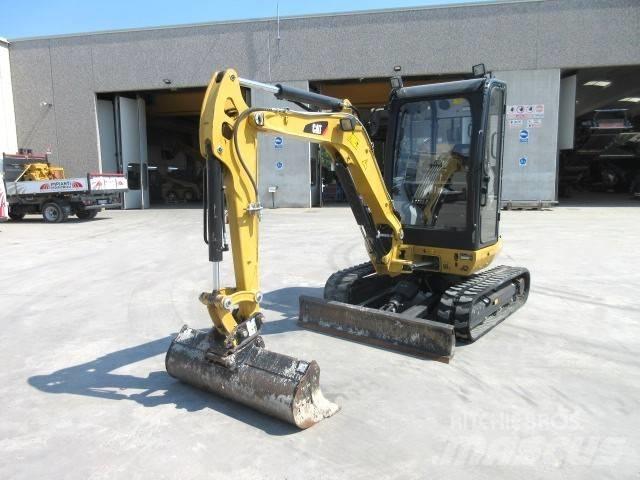 CAT 302.7 D CR Mini Excavators <7t (Mini Diggers)