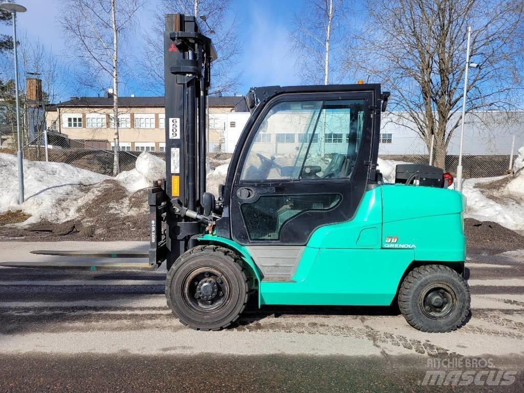 Mitsubishi FD50N Diesel Forklifts