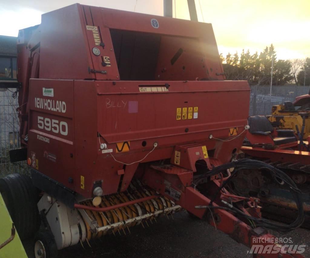New Holland 5950 Round Balers