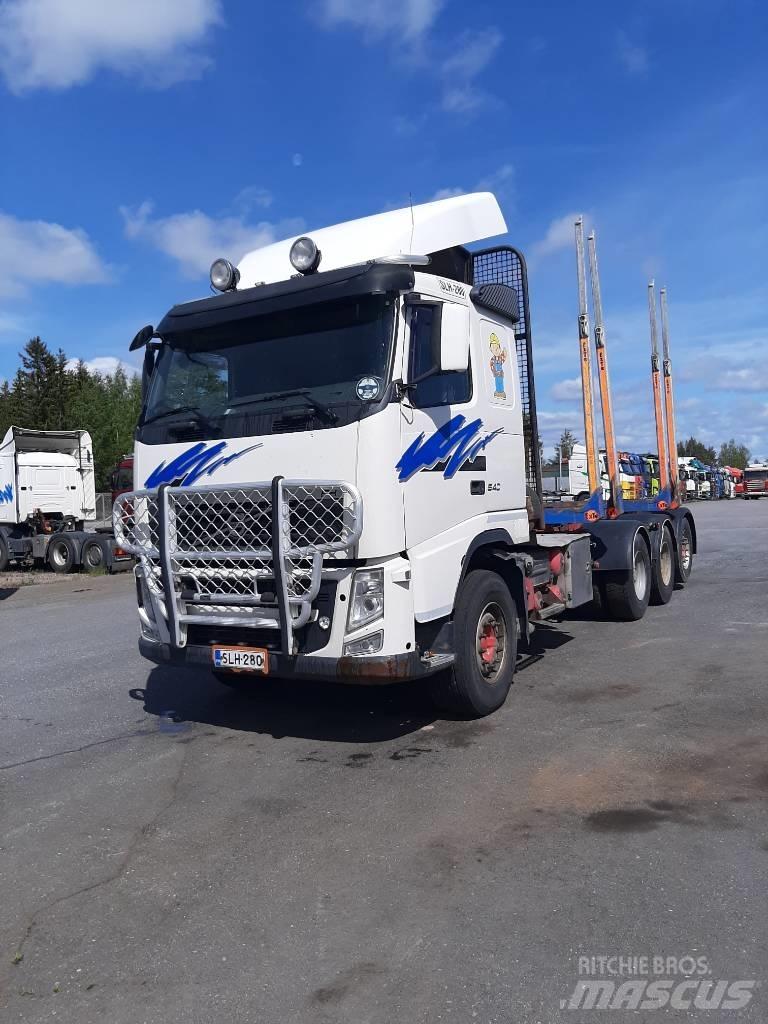 Volvo FH 13 Log trucks