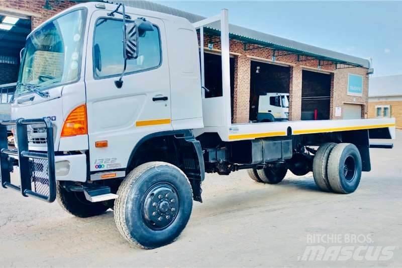 Hino 500 1322 4x4 Other Trucks
