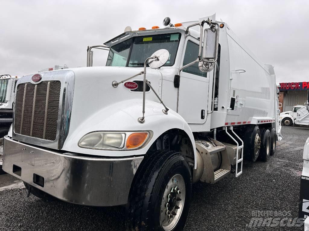 Peterbilt 382 Garbage Trucks / Recycling Trucks