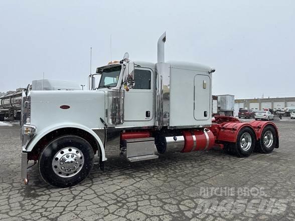 Peterbilt 389 Conventional Trucks / Tractor Trucks