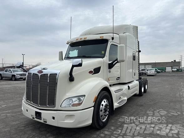 Peterbilt 579 Conventional Trucks / Tractor Trucks