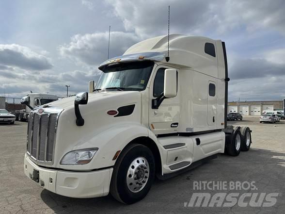 Peterbilt 579 Conventional Trucks / Tractor Trucks