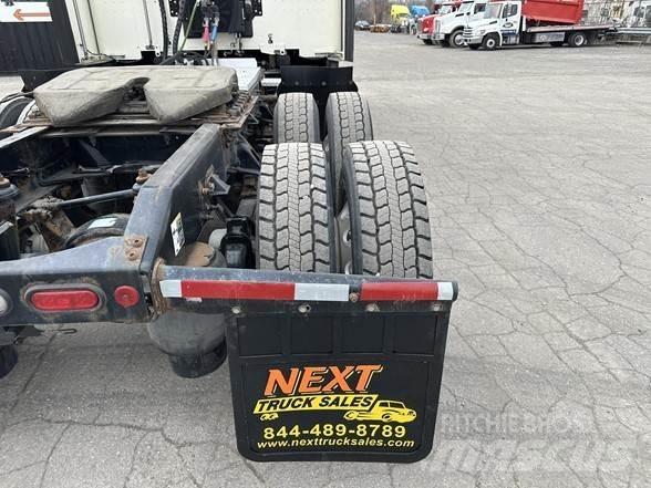 Peterbilt 579 Conventional Trucks / Tractor Trucks