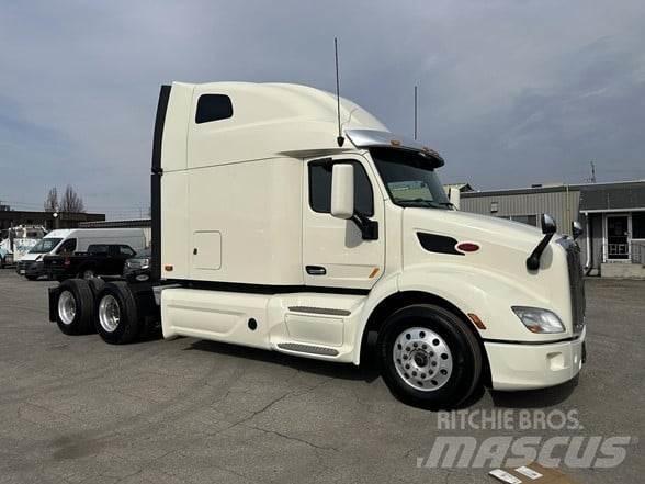 Peterbilt 579 Conventional Trucks / Tractor Trucks