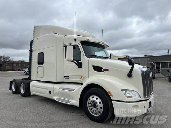 Peterbilt 579 Conventional Trucks / Tractor Trucks
