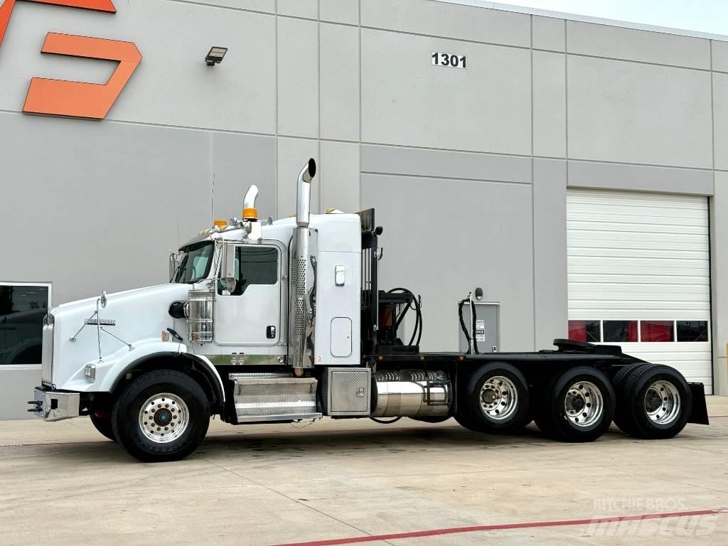 Kenworth T 800 Conventional Trucks / Tractor Trucks