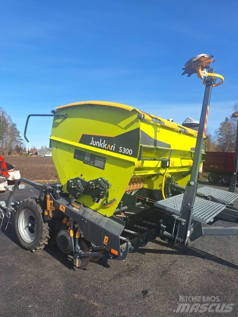 Junkkari S300 Plus Drills