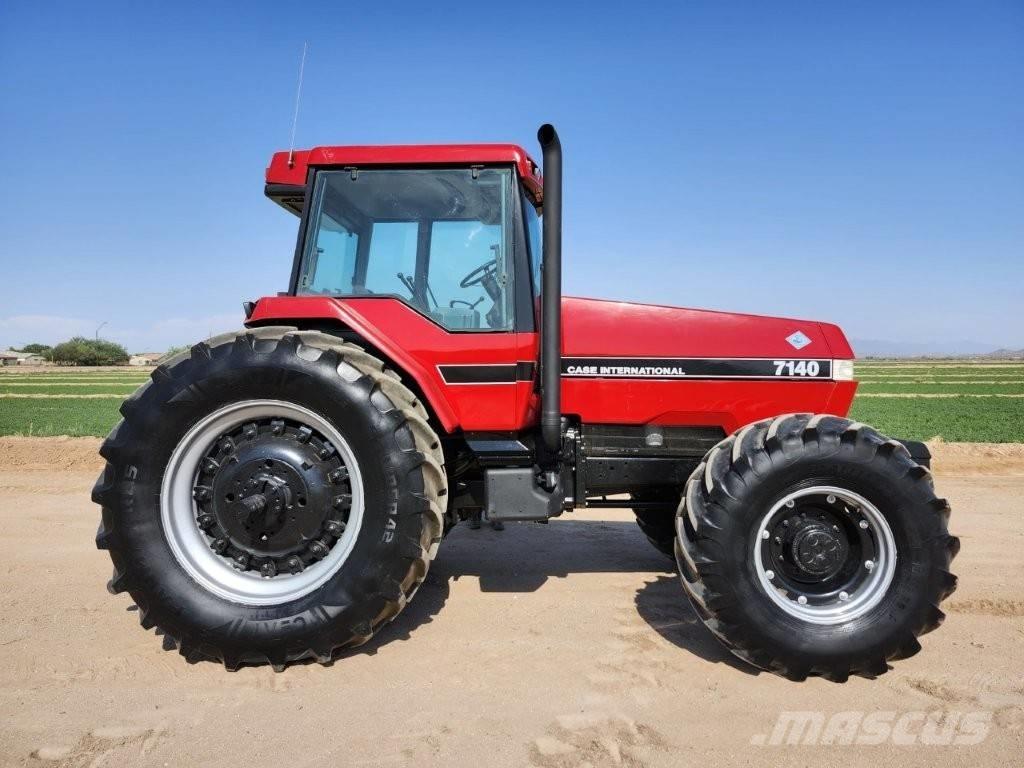 Case IH 7140 Tractors