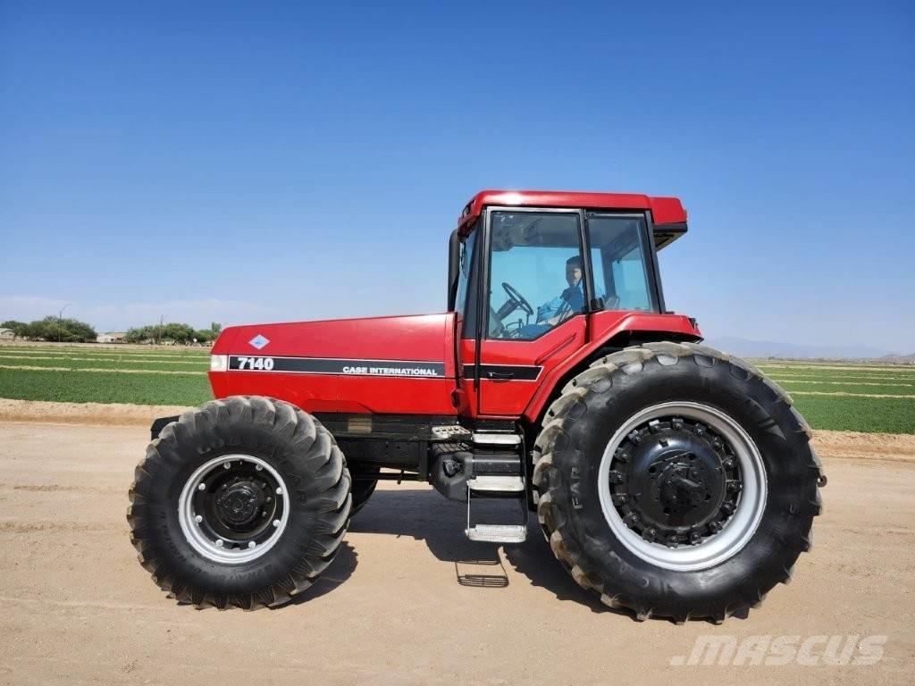 Case IH 7140 Tractors